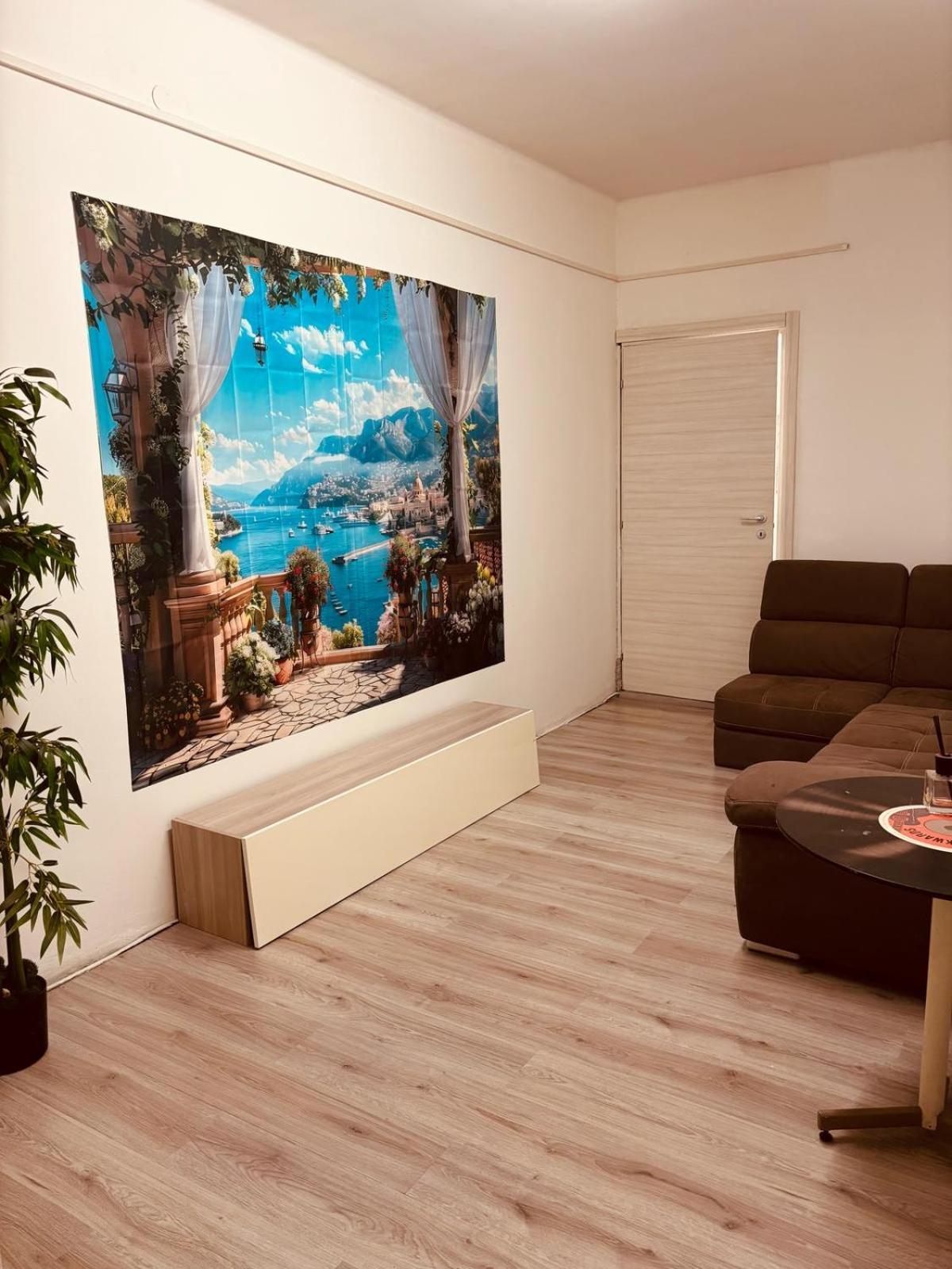 Brown Apartment Sanremo Esterno foto