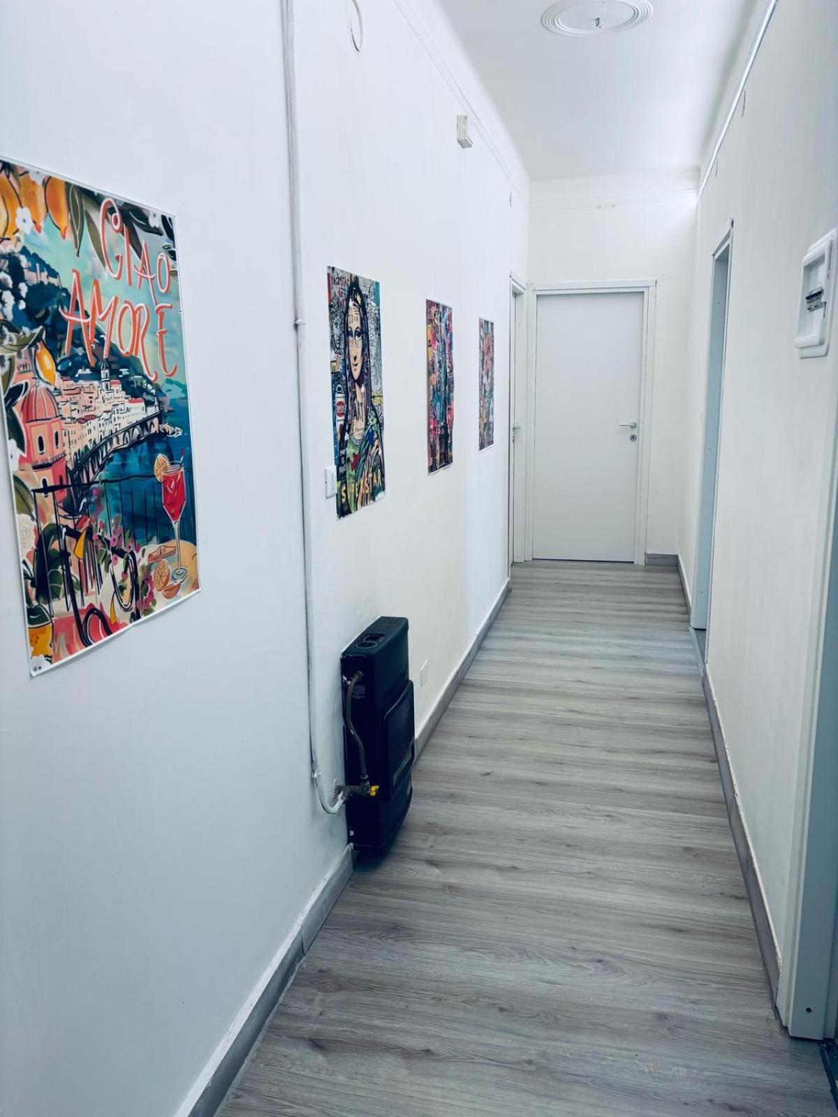 Brown Apartment Sanremo Esterno foto
