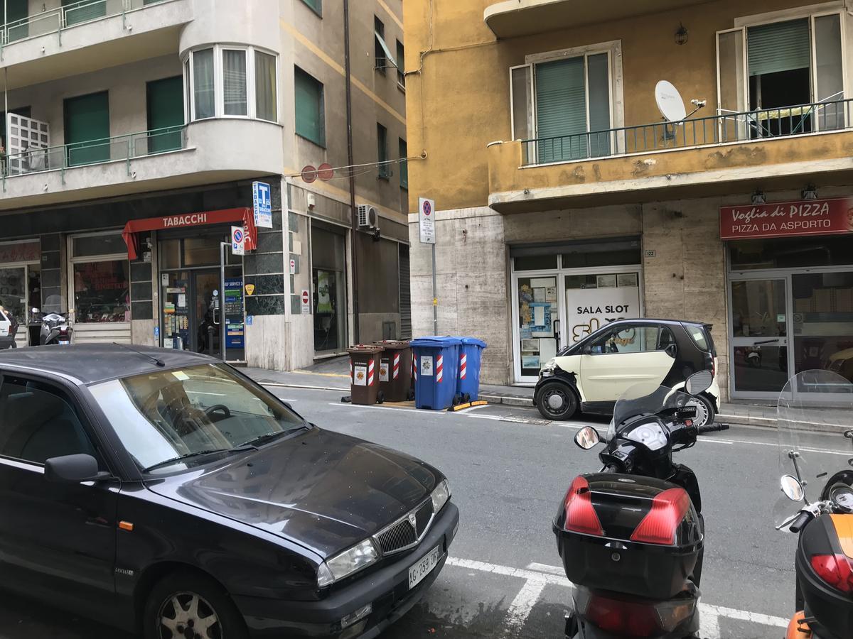 Brown Apartment Sanremo Esterno foto