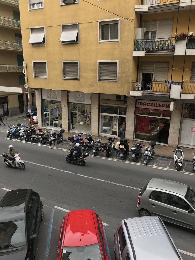 Brown Apartment Sanremo Esterno foto