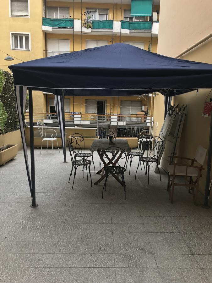 Brown Apartment Sanremo Esterno foto