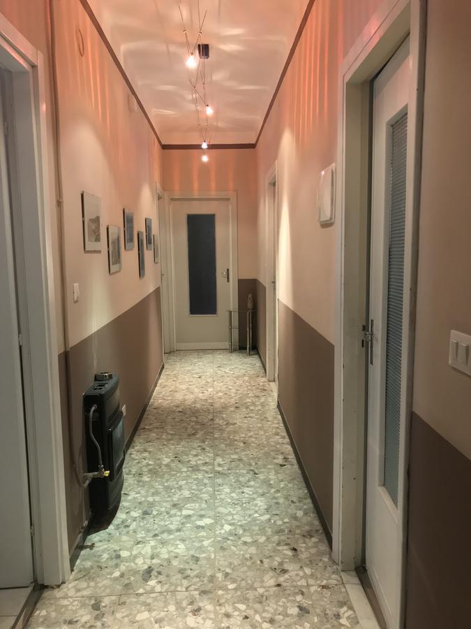 Brown Apartment Sanremo Esterno foto