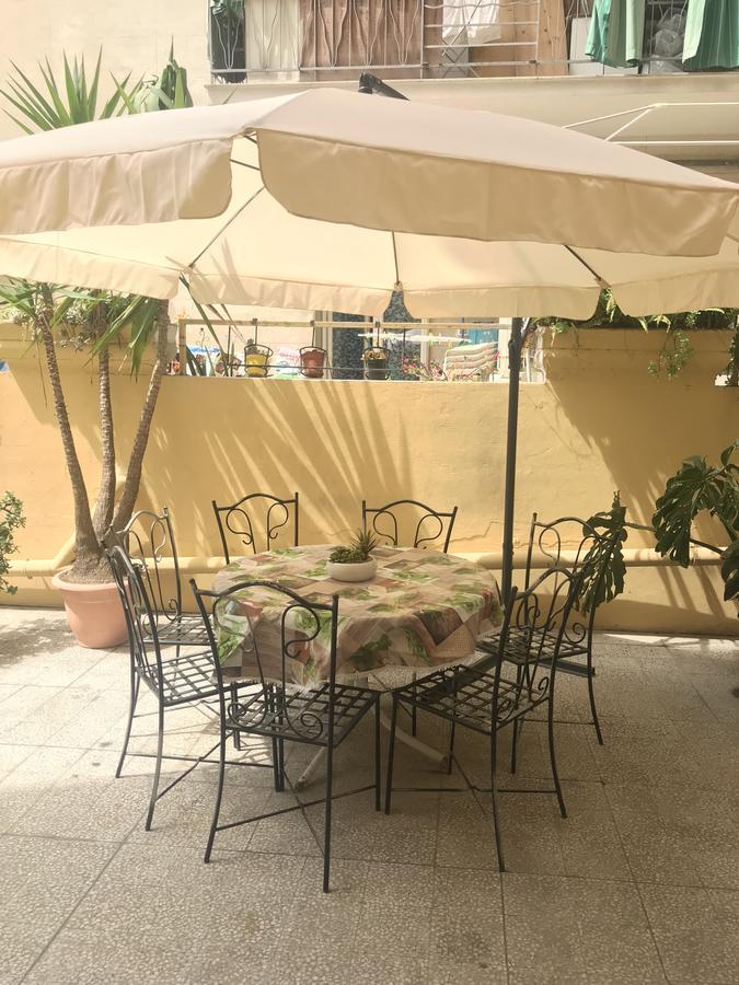 Brown Apartment Sanremo Esterno foto
