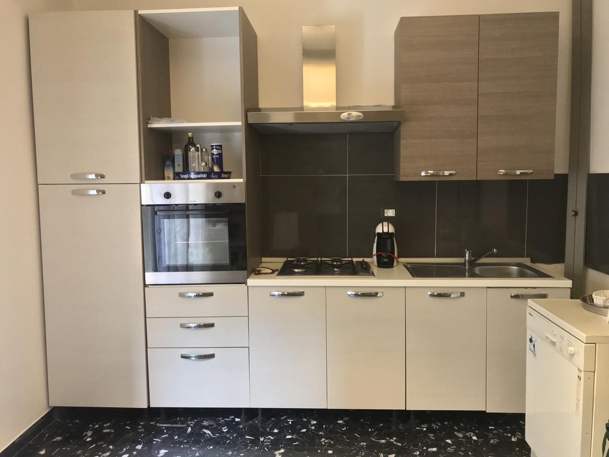 Brown Apartment Sanremo Esterno foto
